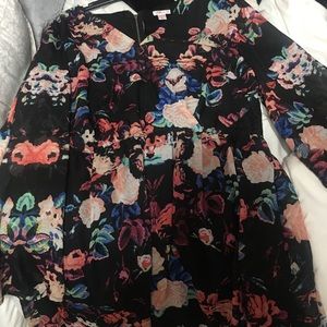 Bell sleeve wrap front style dress XXL